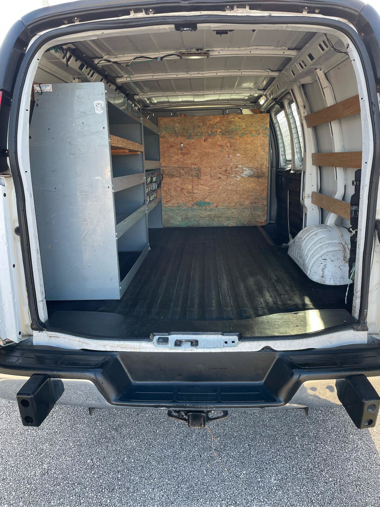 Used 2014 GMC Savana 2500 RWD image 26