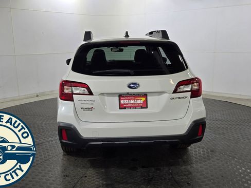 Used 2019 Subaru Outback 2.5i Limited image 6