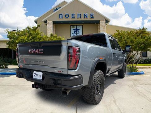 Used 2024 GMC Sierra 2500 AT4X w/ AT4X AEV Edition AWD/4WD image 6