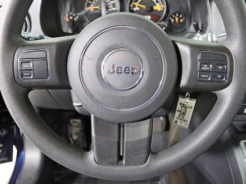 Used 2015 Jeep Patriot Sport w/ Power Value Group image 15