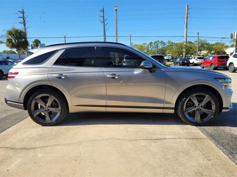 Used 2022 Genesis GV70 2.5T w/ Sport Prestige Package image 16