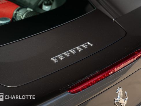 Used 2010 Ferrari 458 Italia Coupe image 18