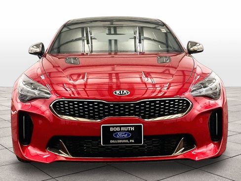 Used 2019 Kia Stinger GT1 image 3