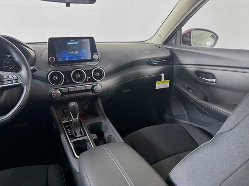Used 2025 Nissan Sentra SV FWD image 20