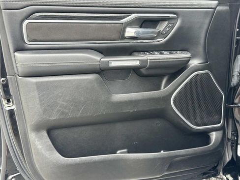 Used 2023 RAM 1500 Laramie AWD/4WD image 18