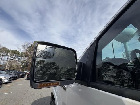 Used 2012 Ford F150 Lariat w/ Lariat Plus Pkg image 16