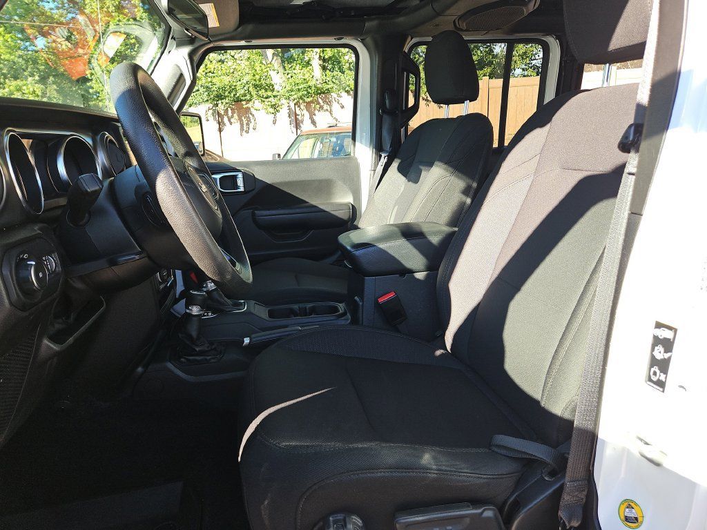 Used 2022 Jeep Wrangler Unlimited Sport AWD/4WD image 20