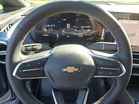 New 2026 Chevrolet Equinox EV LT w/ Convenience Package II image 17