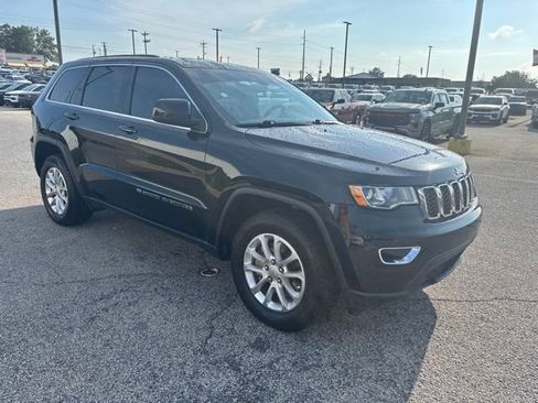 Used 2022 Jeep Grand Cherokee Laredo E w/ Security & Convenience Group RWD image 1