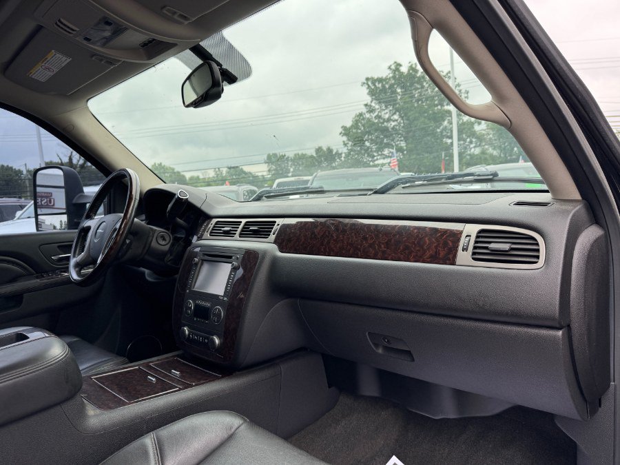 Used 2013 GMC Sierra 2500 Denali AWD/4WD image 19