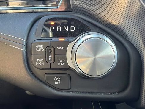 Used 2025 RAM 1500 Limited AWD/4WD image 51