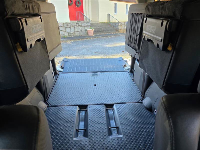 Used 2004 Honda Element EX image 25