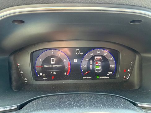Used 2025 Acura Integra A-Spec FWD image 5