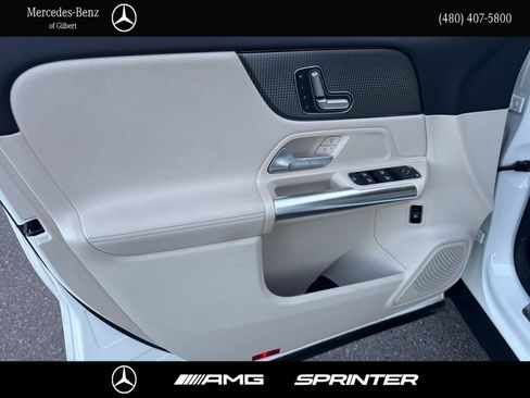 Used 2022 Mercedes-Benz GLA 250 image 11