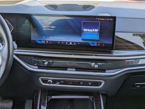 Used 2025 BMW X7 xDrive40i image 20