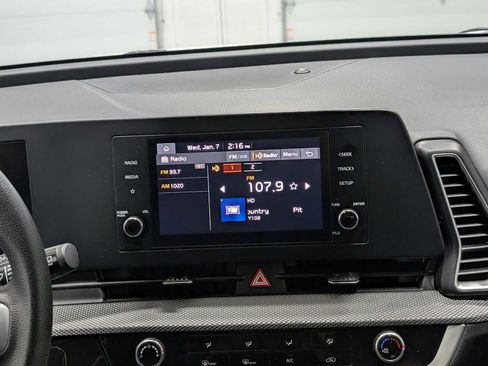 Certified 2023 Kia Sportage LX image 18