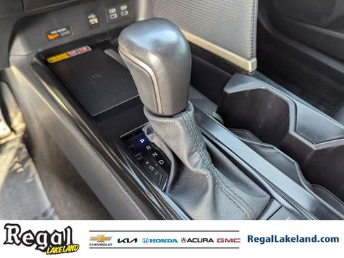 Used 2025 Toyota Camry SE image 23