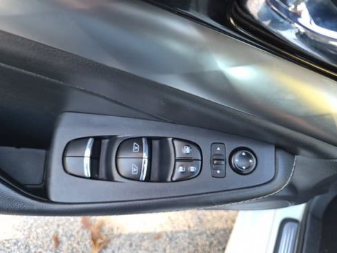 Used 2023 Nissan Maxima SV w/ Floor Mat Group image 18