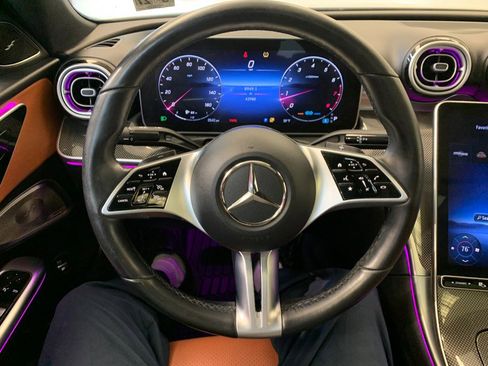 Used 2022 Mercedes-Benz C 300 4MATIC Sedan w/ Exclusive Trim Package image 18