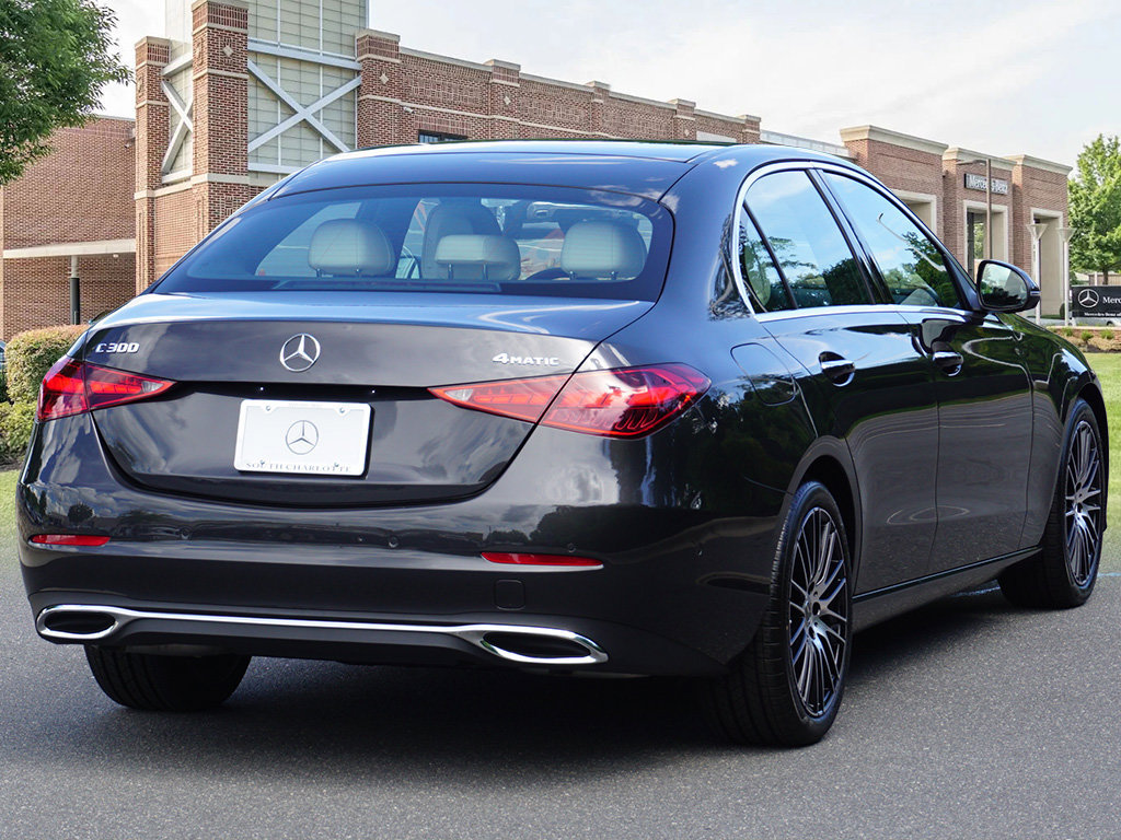 Used 2025 Mercedes-Benz C 300 4MATIC Sedan image 6