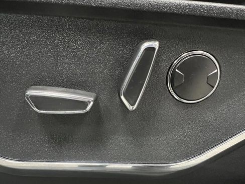 Used 2023 Ford F150 Lariat w/ Equipment Group 502A High image 23