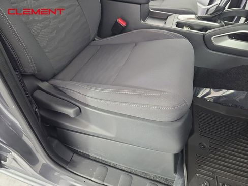 Used 2023 Nissan Frontier SV w/ SV Convenience Package image 28