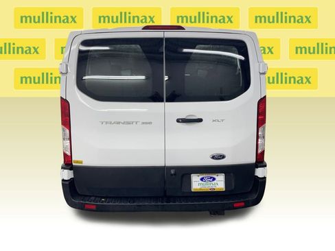 Certified 2022 Ford Transit 350 XLT image 7