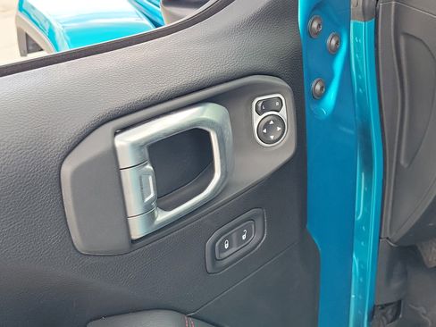 Used 2019 Jeep Wrangler Unlimited Rubicon AWD/4WD image 21