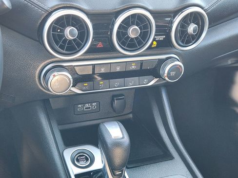 Used 2022 Nissan Sentra SV image 14