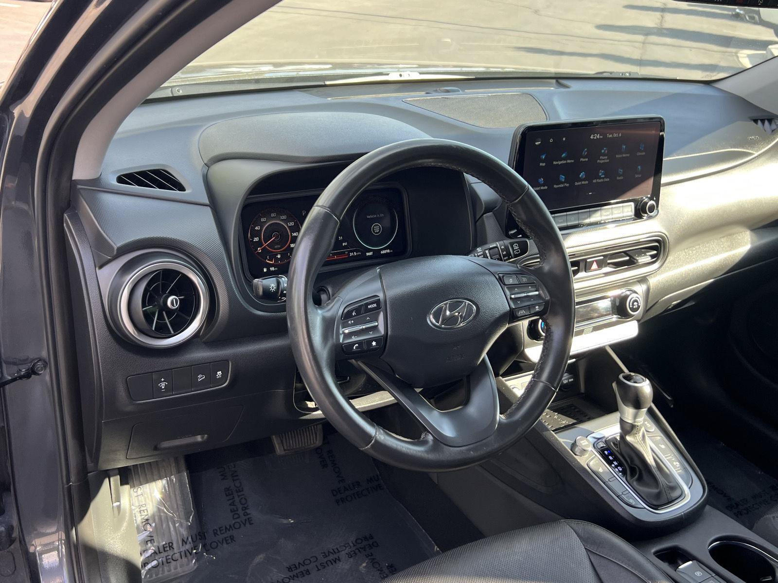 Used 2022 Hyundai Kona Limited w/ Cargo Package AWD/4WD image 25