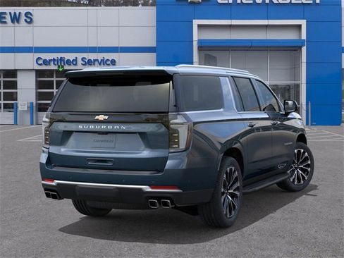New 2026 Chevrolet Suburban High Country image 4