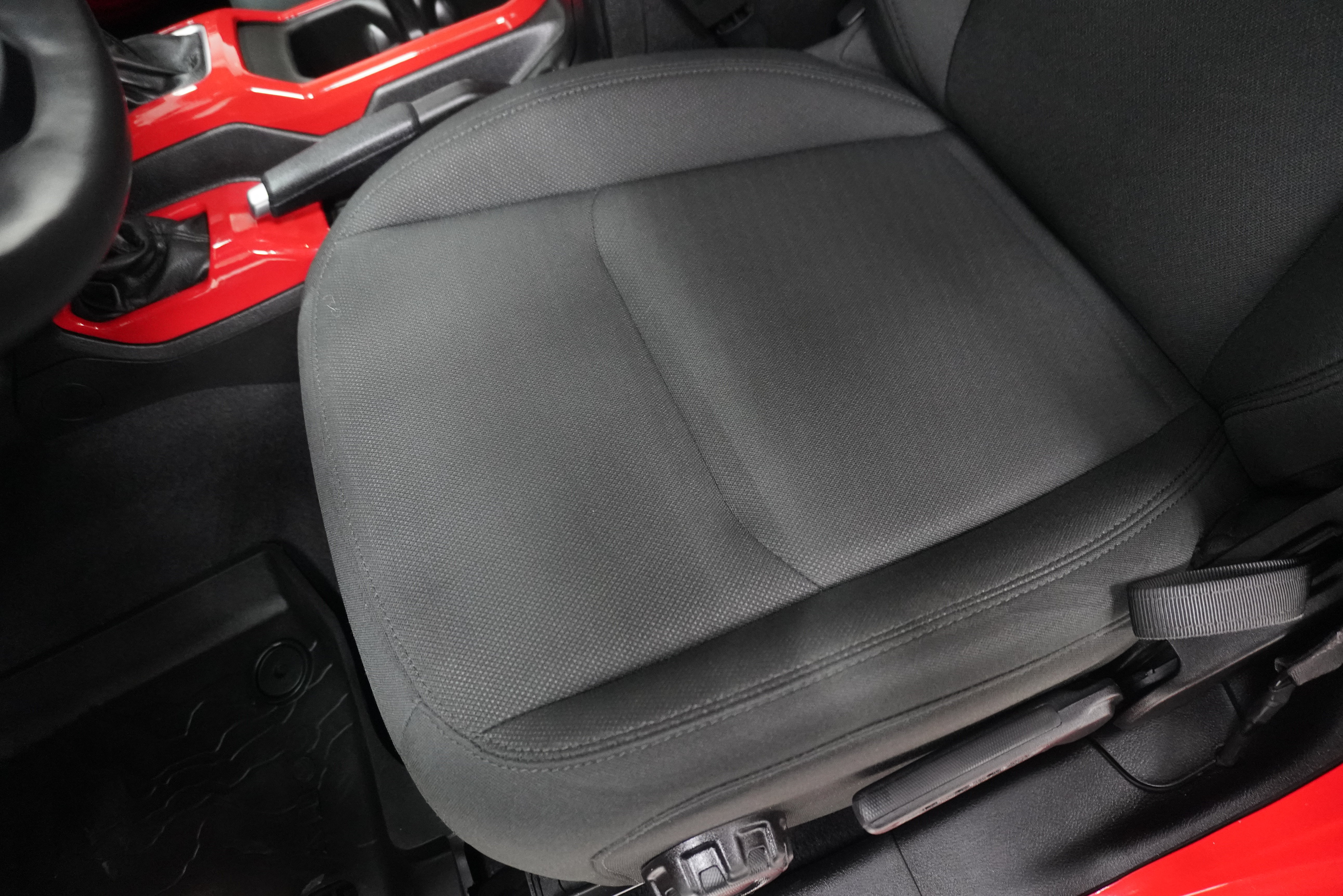 Used 2019 Jeep Wrangler Unlimited Sport S AWD/4WD image 14