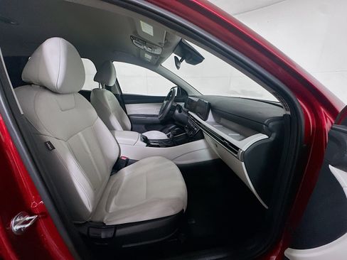 Used 2025 Hyundai Tucson SEL image 30