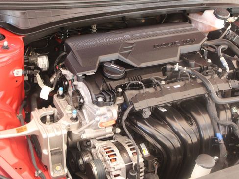 Used 2023 Hyundai Elantra SEL w/ Convenience Package image 34