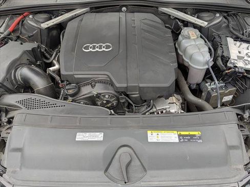 Used 2021 Audi A4 2.0T Premium w/ Convenience Package image 23