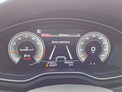 Used 2022 Audi A4 2.0T Premium Plus w/ Premium Plus Package image 25