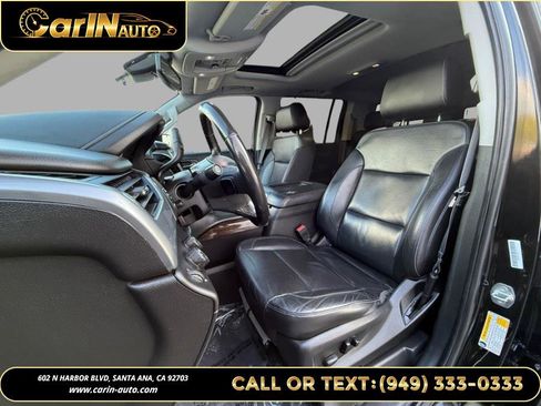 Used 2020 Chevrolet Suburban LT image 11