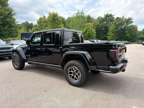 New 2026 Jeep Gladiator Rubicon AWD/4WD image 3