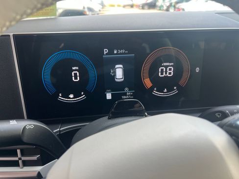 Used 2025 Hyundai Santa Fe SEL image 42