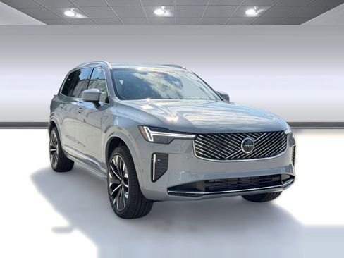 New 2026 Volvo XC90 T8 Ultra w/ Protection Package Premier AWD/4WD image 7