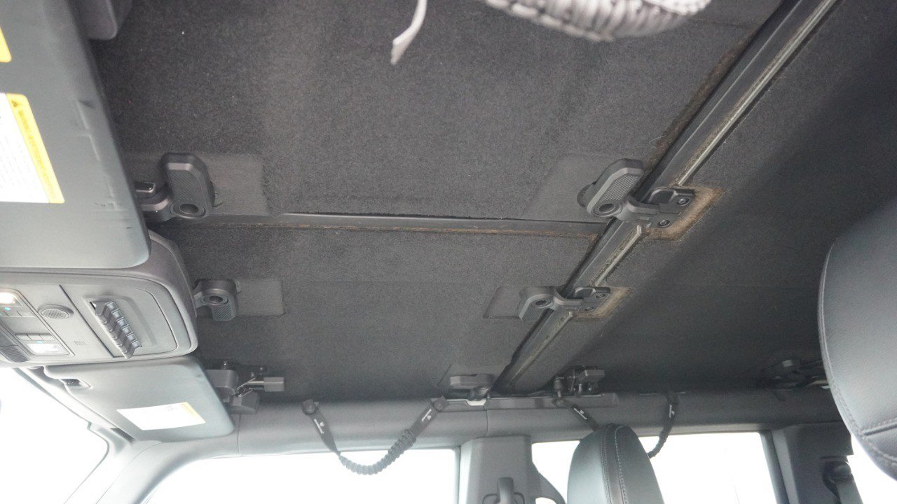 Used 2023 Ford Bronco Wildtrak AWD/4WD image 14