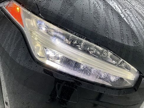 Used 2017 Volvo XC90 T6 Inscription w/ Vision Package image 38