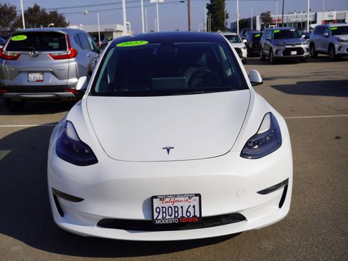 Used 2022 Tesla Model 3 Long Range image 4