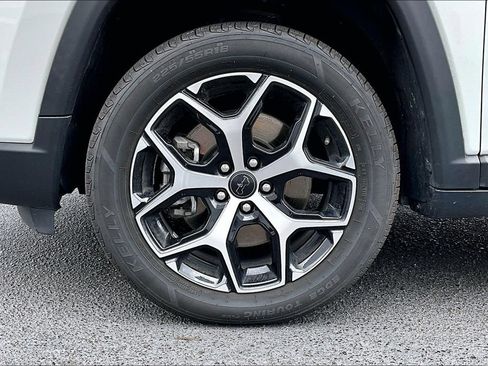 Used 2025 Jeep Compass Limited AWD/4WD image 31
