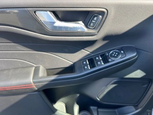 New 2026 Ford Escape ST-Line Select w/ Equipment Group 401A image 11