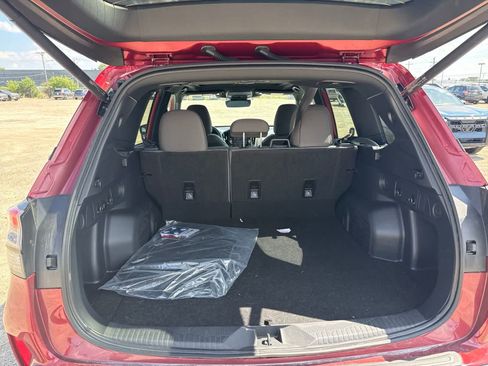 Used 2026 Subaru Forester Premium AWD/4WD image 14