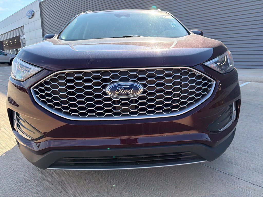 Used 2024 Ford Edge SEL w/ Convenience Package AWD/4WD image 8