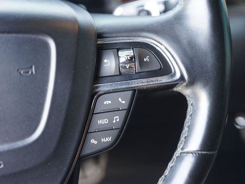 Used 2020 Lincoln Navigator Reserve w/ Luxury Package AWD/4WD image 24