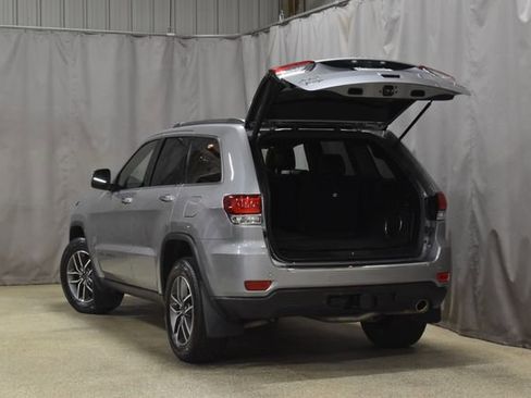 Certified 2021 Jeep Grand Cherokee Limited w/ Luxury Group II image 37