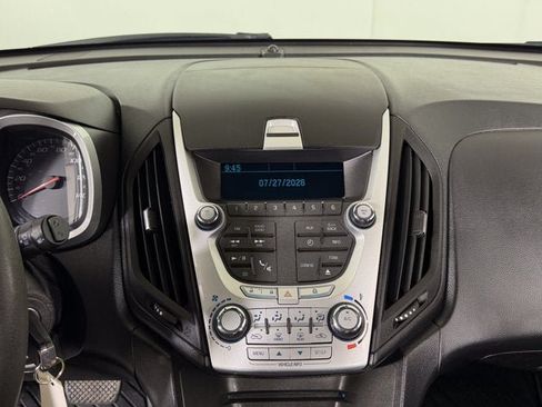 Used 2015 Chevrolet Equinox LS FWD image 12